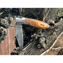 Load image into Gallery viewer, Handmade Natural Stamina Wood Damascus Pocket Folding Knife