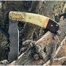 Load image into Gallery viewer, Handmade Beautifully Damascus Steel Pocket Folding Knife - Best gift for Boyfriend, Father's Day & Birthday