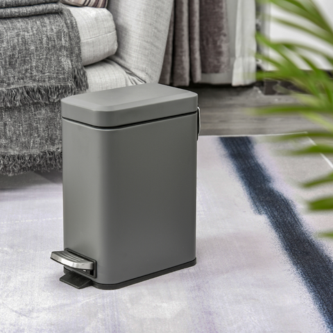 Compact 5L Steel Trash Can with Quiet-Close Lid for Seamless Clean-Up