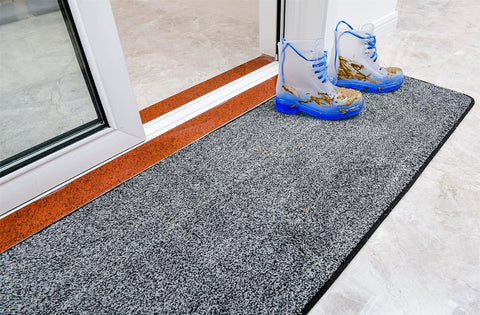 Magic Clean Step Mat: Absorbent Non-Slip Door Mat – Light Grey 45x150 cm