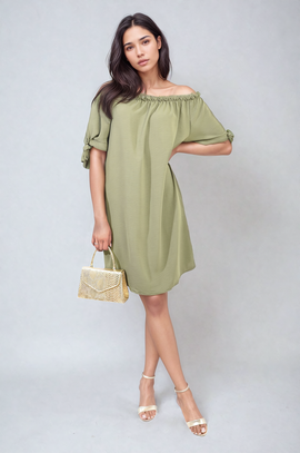 ikrush-tessa-knot-cuff-off-shoulder-mini-dress-1711533302-DSC3863.png