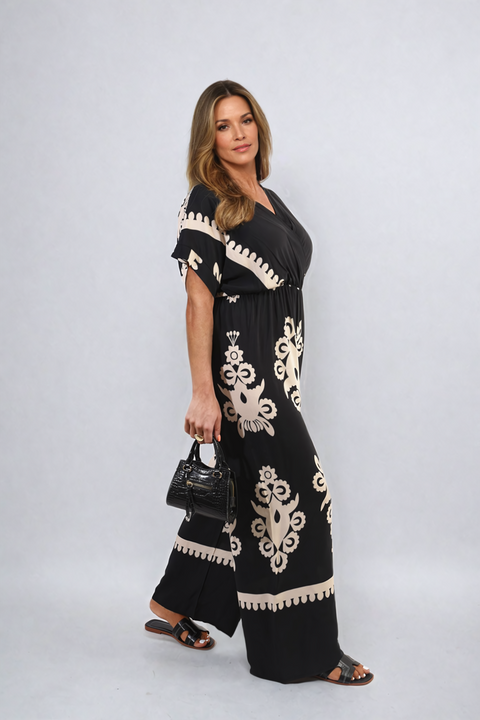 ikrush-romina-printed-cross-front-wide-leg-jumpsuit-1717574215-DSC8456.png