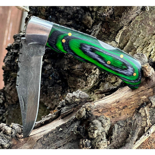 Handmade Emerald Aztec Green Black Damascus Steel Pocket Folding Knife